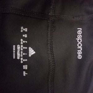 adidas Pants - Adidas 3 stripes running response 3/4 tights sz M adidas Pants - Adidas 3 stripes running response 3/4 tights sz M